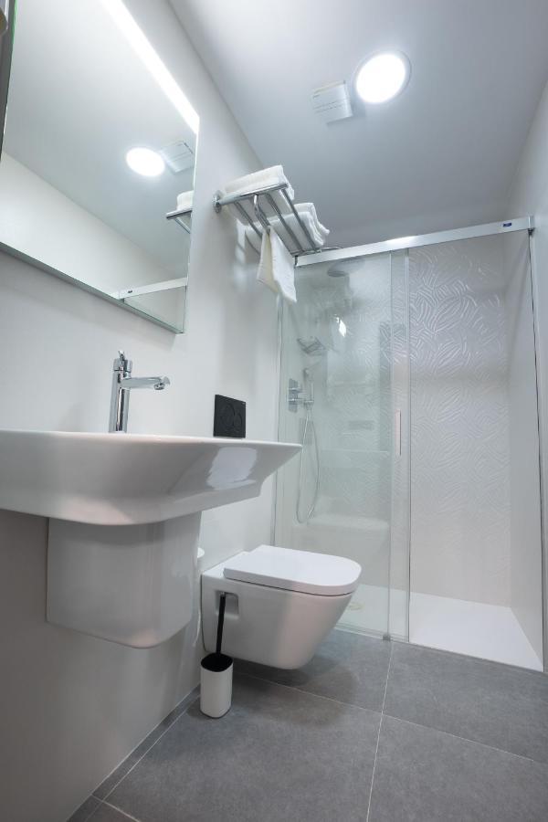 Nerja-Centro-Jacuzzi- Mirador De La Ermita- Adults Recommended Hotel ภายนอก รูปภาพ